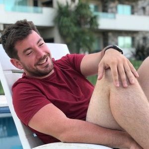 Meet your Posher, Liam